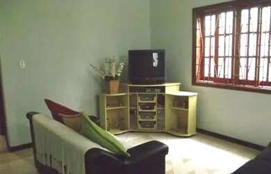 Imagem 3: Casa para venda em Jardim Marisol de 396.00m² com 3 Quartos, 3 Suites e 6 Garagens