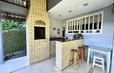 Imagem 7: Sobrado com 4 dormitórios à venda, 314m² por R$ 1.590.000,00 - Costa e Silva - Joinville/S