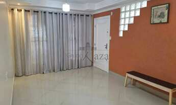 Imagem 2: Oportunidade - Casa Sobrado Geminada com Edícula - Jardim Portugal - 4 Dormitórios - 190m²