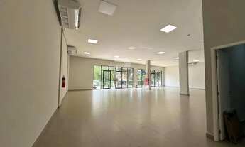 Imagem 4: Loja Comercial com 242m² com pé direito duplo para locação Av. Caramuru