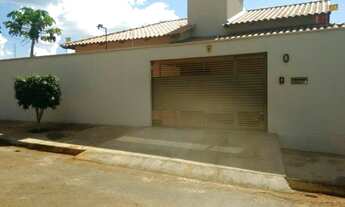 Imagem 3: Tranquilidade numa Casa Aconchegante!!