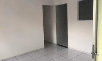 Imagem 2: Alugo Casa 3 quartos 650 com água incluso