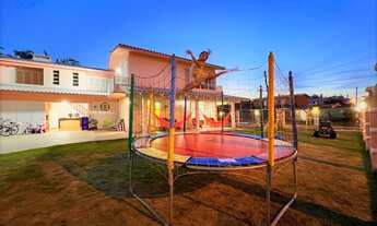 Imagem 6: Belíssimo sobrado com piscina no centro de Imbé