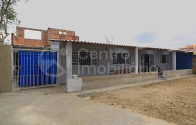 Imagem 2: CASA com 3 quartos em Peruíbe, no bairro Estancia dos Eucaliptos