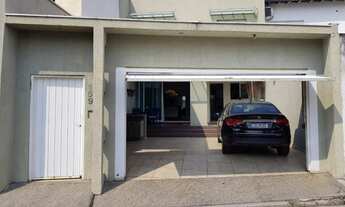 Imagem: Sobrado para aluguel possui 227 metros quadrados