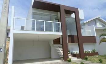 Imagem: Casa com 3 suítes em condomínio pronta