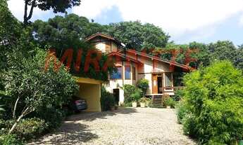 Imagem: Linda casa em Serra Da Cantareira