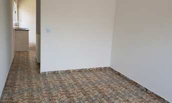 Imagem 4: Alugo casa de 3 cômodos com garagem no Jd São Francisco