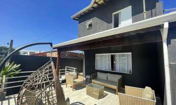 Imagem: Amplo sobrado de 360m2, no Condomínio Real