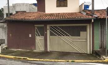 Imagem: Sobrado para venda possui 172 metros quadrados