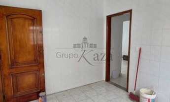 Imagem 5: Casa Comercial - Centro - 6 Dormitórios - 145m²