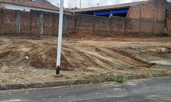 Imagem 3: Imóvel para venda possui 360 metros quadrados em Jardim Aeroporto - Botucatu Excelente loc