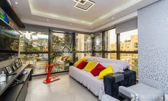 Imagem 2: Apartamento para venda tem 81 metros quadrados com 2 quartos em Santana - Porto Alegre - R