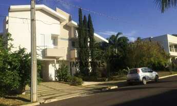 Imagem: Casa para venda tem 520 metros quadrados