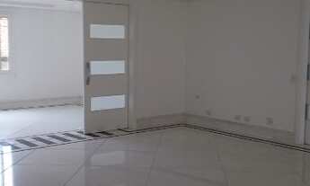Imagem 4: Casa Alphaville para venda com 1360m2 com 6 suites, piscona,churrasqueira,lazer completo
