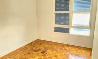 Imagem 4: 3 dorns Reformado com Ótima Planta 100 m2 au,Janelões, claro e uma área verde no condomíni