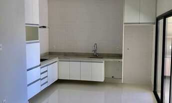 Imagem 2: Casa de condomínio para venda com 180 metros quadrados com 3 quartos