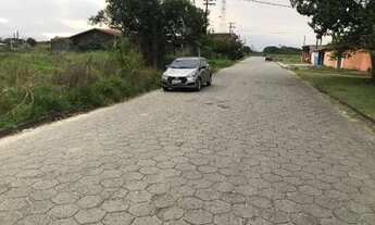 Imagem 4: Excelente terreno - lado praia e rua calçada.