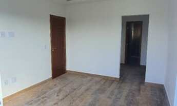 Imagem 3: Casa duplex 04 quartos sendo um suíte, com piscina; Vale dois cristais Macaé RJ!