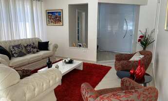 Imagem 6: Sobrado 3 andares Cond. Fechado. Para Pessoas de Bom Gosto. C/ Modulados. Piscina. A + TOP