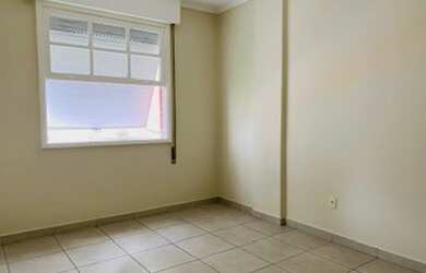 Imagem 3: APARTAMENTO COM 3 QUARTOS (1 SUÍTE)-PRÓXIMO À PRAIA