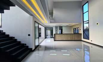 Imagem: Linda Casa no Urbanova!!! 4 Suítes!!! Monte