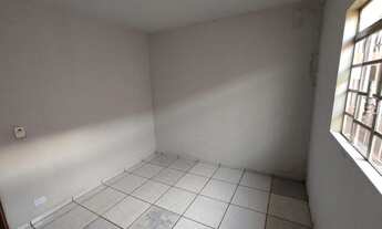 Imagem 6: Sobrado para venda com 60 metros quadrados podendo ser utilizado como residencial ou comer