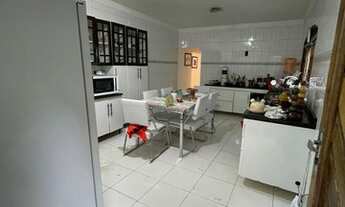 Imagem 6: Casa para venda possui 125 metros quadrados com 4 quartos em Jardim Adriana - Guarulhos