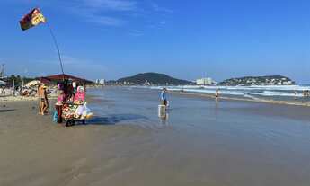 Imagem 3: Apartamento Compacto para venda à 200 mts da Praia com 1 quarto em Enseada - Guarujá - SP