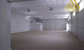 Imagem 2: Ótima loja sendo sobreloja com 2 dormitórios à venda no Macuco em Santos!