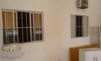 Imagem 2: Casa para Locação em Santana de Parnaíba, Jardim São Luís, 2 dormitórios, 1 banheiro