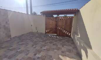 Imagem 5: Casa com quintal imenso