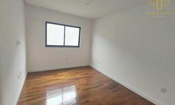 Imagem 5: Casa para Venda em Juiz de Fora, São Pedro, 4 dormitórios, 3 suítes, 4 banheiros, 2 vagas