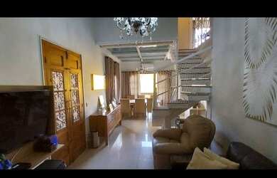 Imagem 2: ATRÁS DO THE SQUARE - COM SEGURANÇA