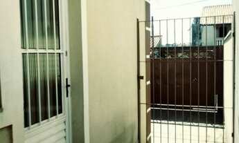 Imagem 3: Casa para Venda em Mogi das Cruzes, Jardim Esperança, 2 dormitórios, 1 suíte, 2 banheiros