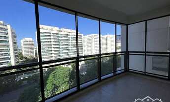 Imagem 3: CIDADE JARDIM MAAYAN - Excelente 3 Quartos com suite no Condominio Maayan Cidade Jardim Ba