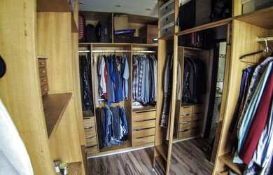 Imagem 6: Casa de condomínio para venda possui 225 metros quadrados com 3 quartos