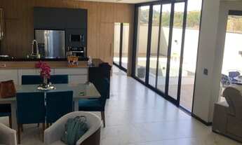 Imagem 2: Casa de condomínio sobrado para venda com 226 metros quadrados com 3 quartos