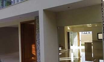 Imagem 5: Casa para venda tem 260 metros quadrados com 4 quartos em Jardim Britânia - Caraguatatuba