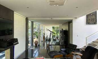 Imagem 3: Casa de condomínio para venda tem 319 metros quadrados com 4 quartos