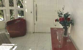 Imagem 5: Casa rica em móveis planejados à venda em condomínio de Arujá/SP!!!