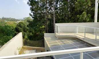 Imagem 2: Casa de condomínio para venda tem 180 metros quadrados com 3 quartos