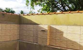 Imagem 2: Casa nova com piscina