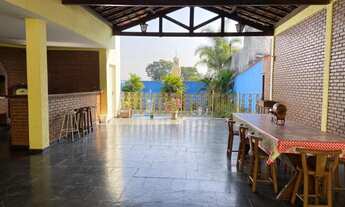 Imagem 3: Sobrado para venda possui 300 metros quadrados com 3 quartos em Vila Galvão - Guarulhos