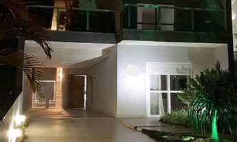 Imagem 2: 5 dormitórios sendo 4 suítes - Morada da Praia