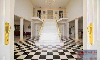 Imagem: Nababesca! Casa com 10 suítes, elevador