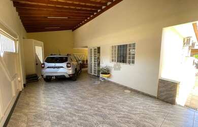 Imagem 4: Casa para Venda em Araçatuba, São Sebastião, 3 dormitórios, 2 banheiros, 2 vagas