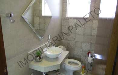 Imagem 5: REF 2567 Sobrado 3 dormitórios, piscina, linda vista para área verde e lago do condomínio