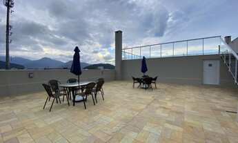 Imagem 2: Apartamento para venda com 81 metros quadrados com 2 quartos em Centro - Ubatuba - SP