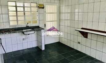 Imagem 13: A casa está localizado no bairro Vila Betânia possui 159 metros quadrados com 3 quartos se